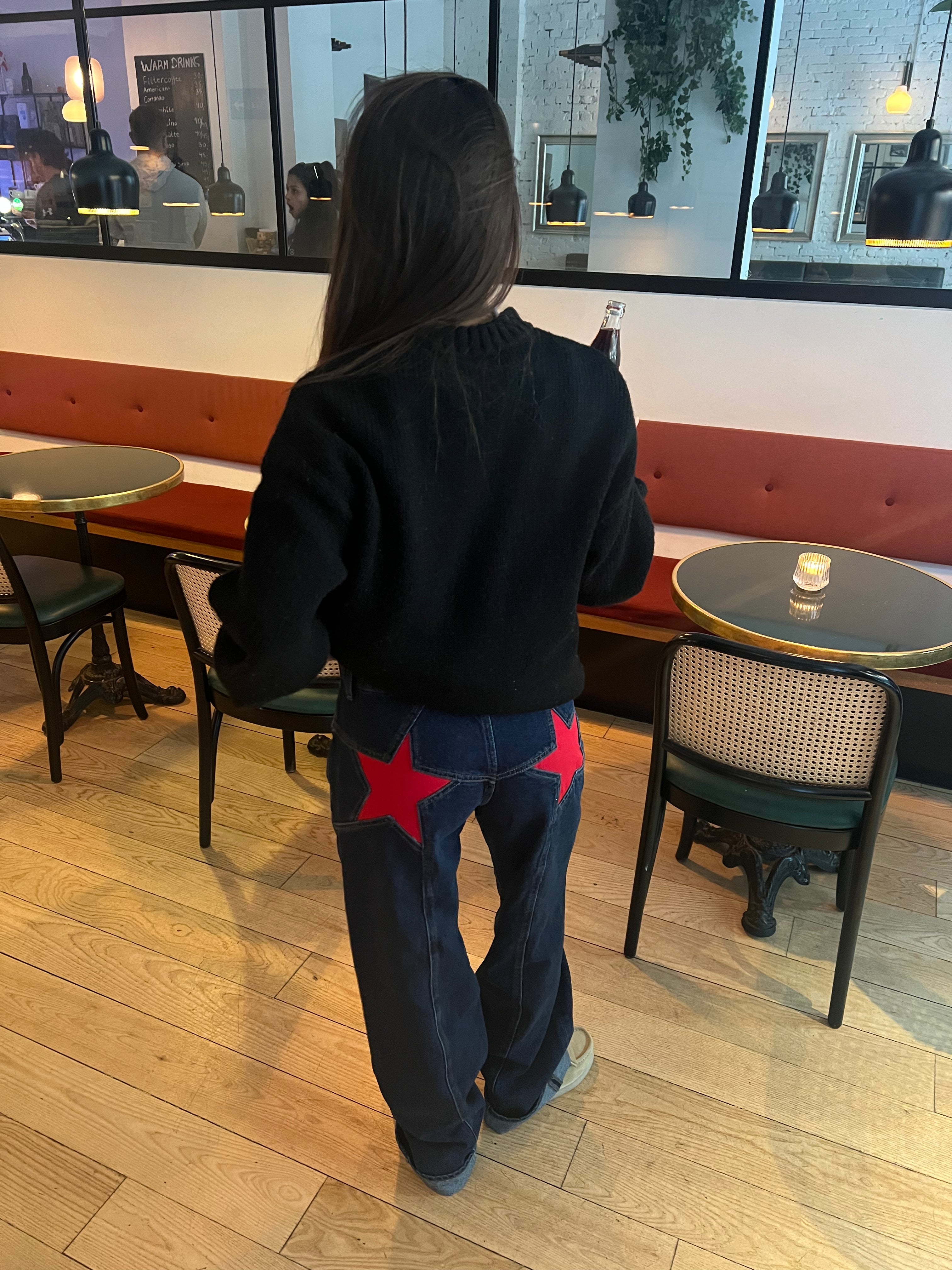 Vaqueros Con Estrellas Rojas - Denim Oscuro