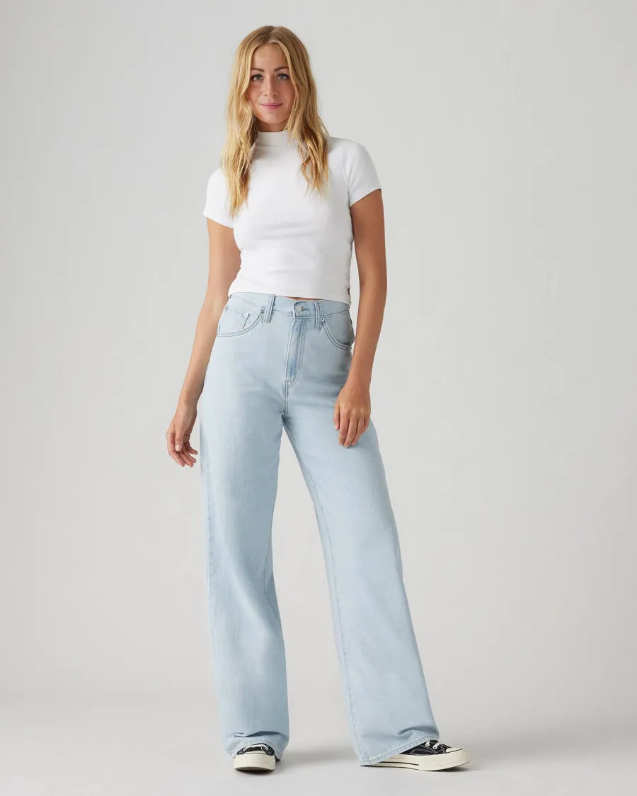 Vaqueros holgados con cintura ajustable
