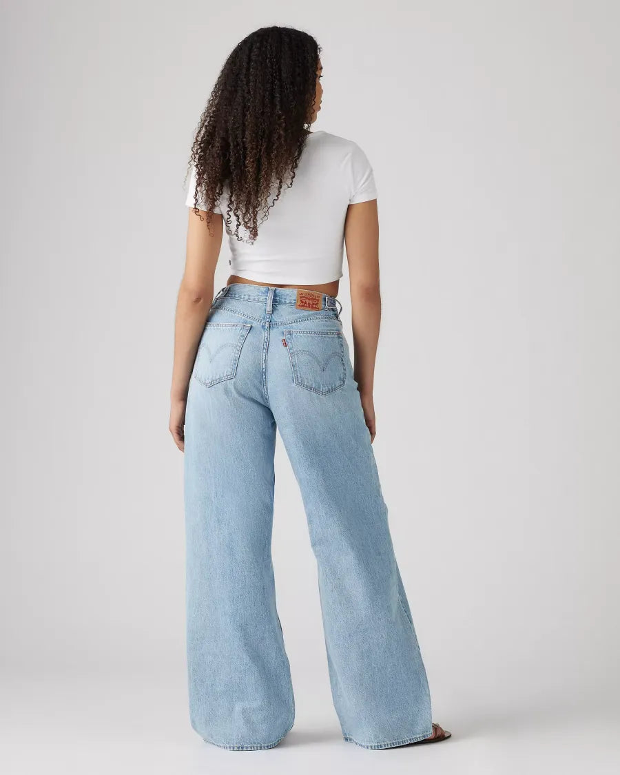 Vaqueros holgados con cintura ajustable