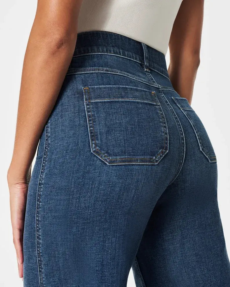 Jeans de pierna ancha y corte cropped con control de abdomen